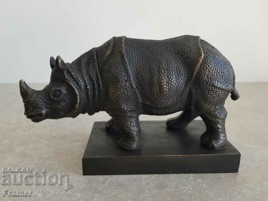 Rhino masterwork bronze patina old England 19th c. with price 680.00 BGN | € 347.68 Rhino masterwork bronze patina old England 19th c. with price 680.00 BGN | € 347.68