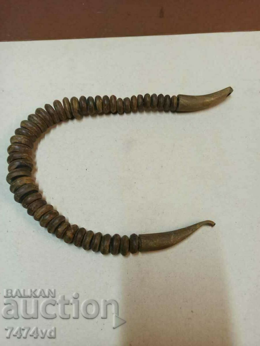 Delivery of VERY OLD AFRICAN JEWELRY