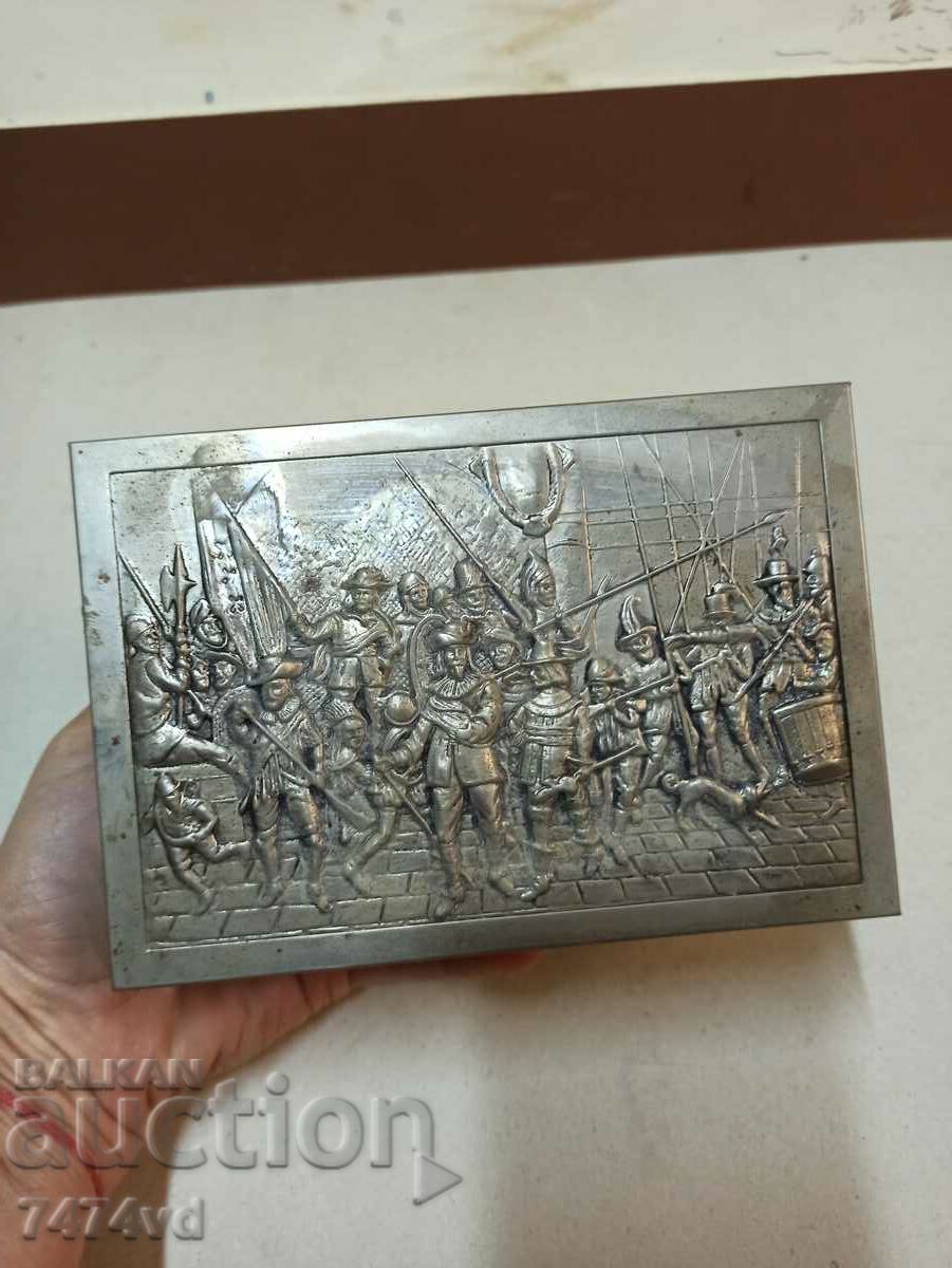 RELIEF BOX WITH WARRIORS, KNIGHTS, ETC