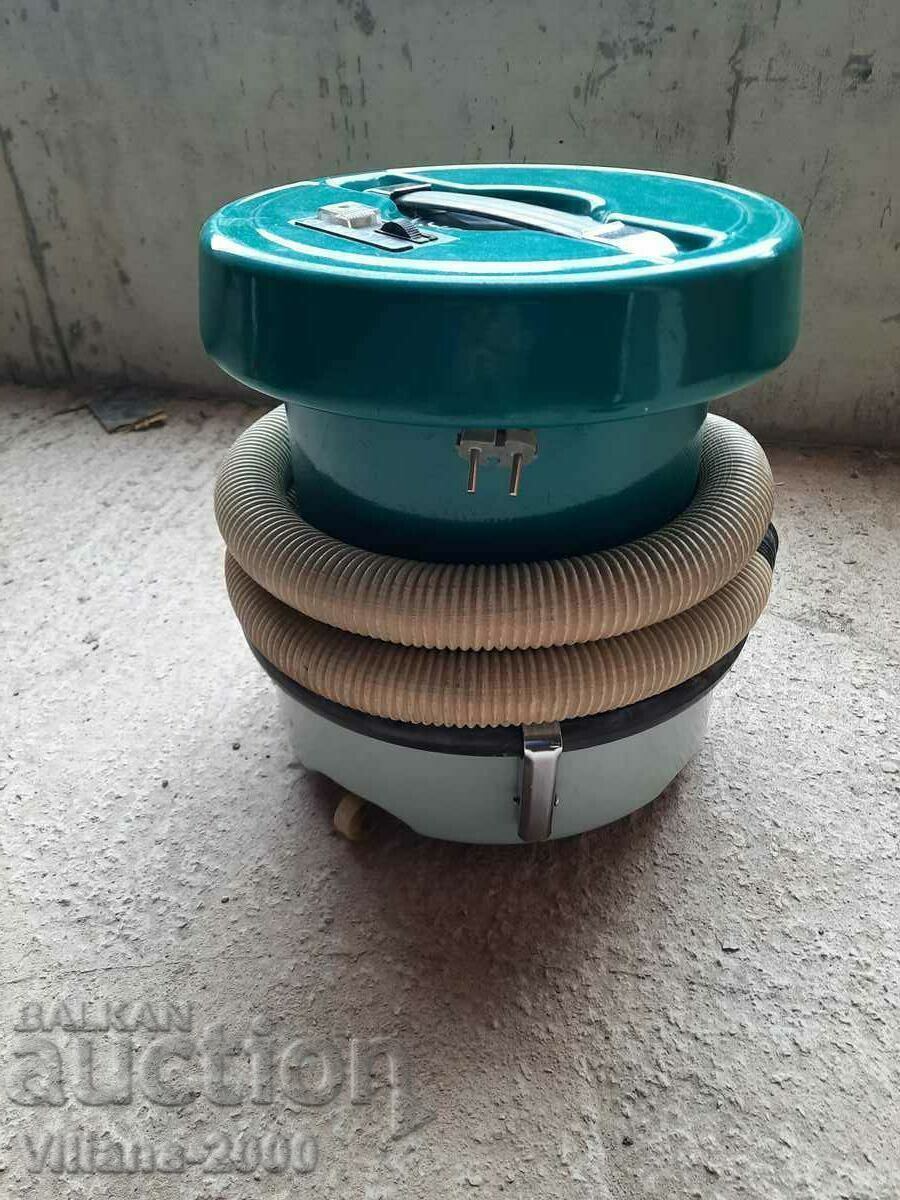 Auction  Vacuum cleaner Ural.