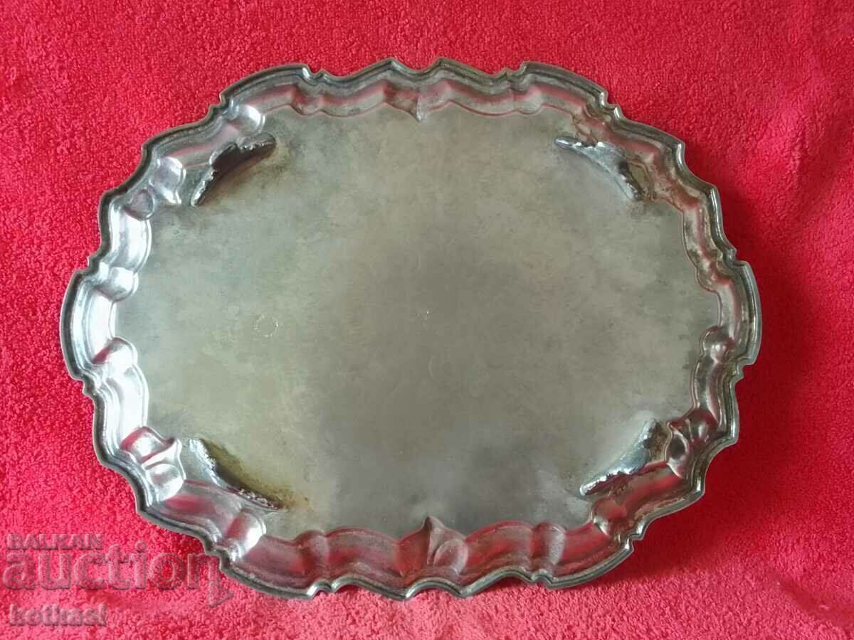 Delivery of Old metal silver plate marked LEONARD SILVERPLATE Delivery of Old metal silver plate marked LEONARD SILVERPLATE