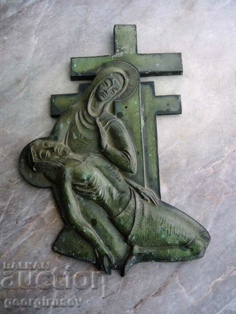 Sculptura din bronz "Pieta"