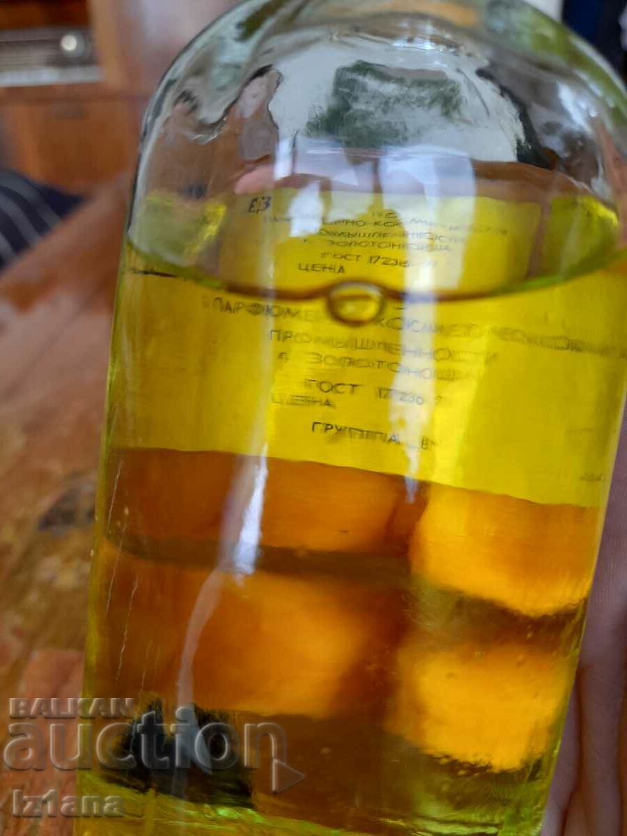 Delivery of Old cologne TRINOI