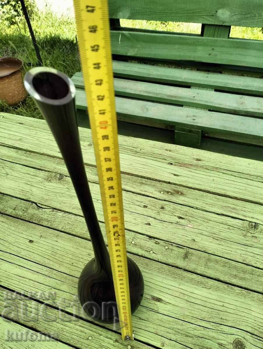 Auction  Tall purple glass vase