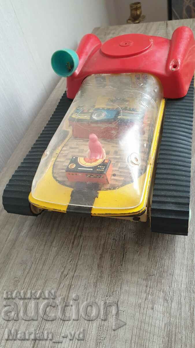 Delivery of Russian Social Mechanical Toy Lunokhod Delivery of Russian Social Mechanical Toy Lunokhod