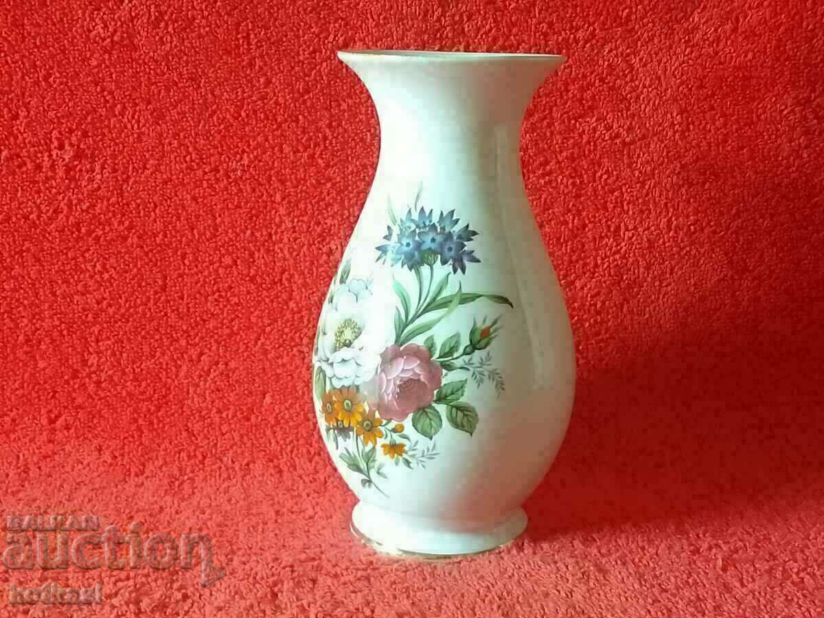 Old Porcelain Vase Gilt Flowers Bouquets Germany Royal Old Porcelain Vase Gilt Flowers Bouquets Germany Royal