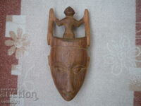 RARE OLD AFRICAN MASK OF THE "PUNU" TRIBE - GABON