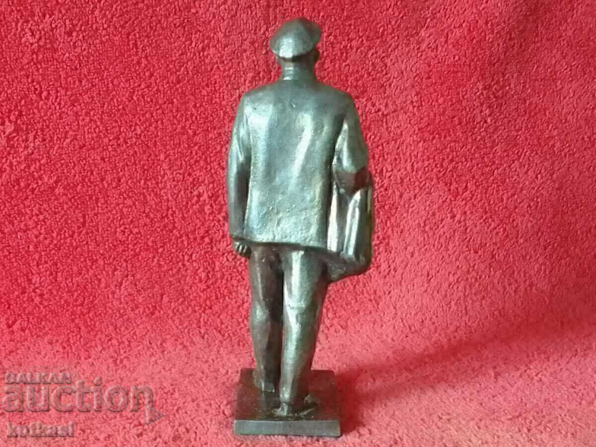 Delivery of Old metal aluminum figure Plastic Vladimir I. Lenin Delivery of Old metal aluminum figure Plastic Vladimir I. Lenin