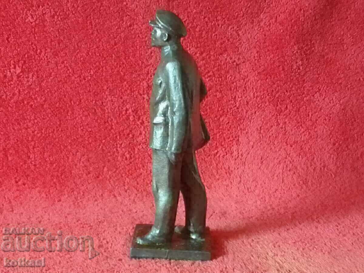 Old metal aluminum figure Plastic Vladimir I. Lenin - 5 Old metal aluminum figure Plastic Vladimir I. Lenin - 5