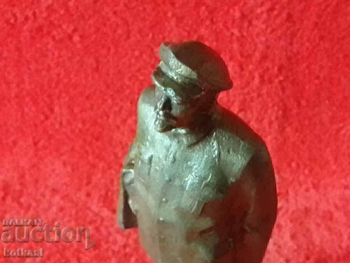 Old metal aluminum figure Plastic Vladimir I. Lenin - 7 Old metal aluminum figure Plastic Vladimir I. Lenin - 7