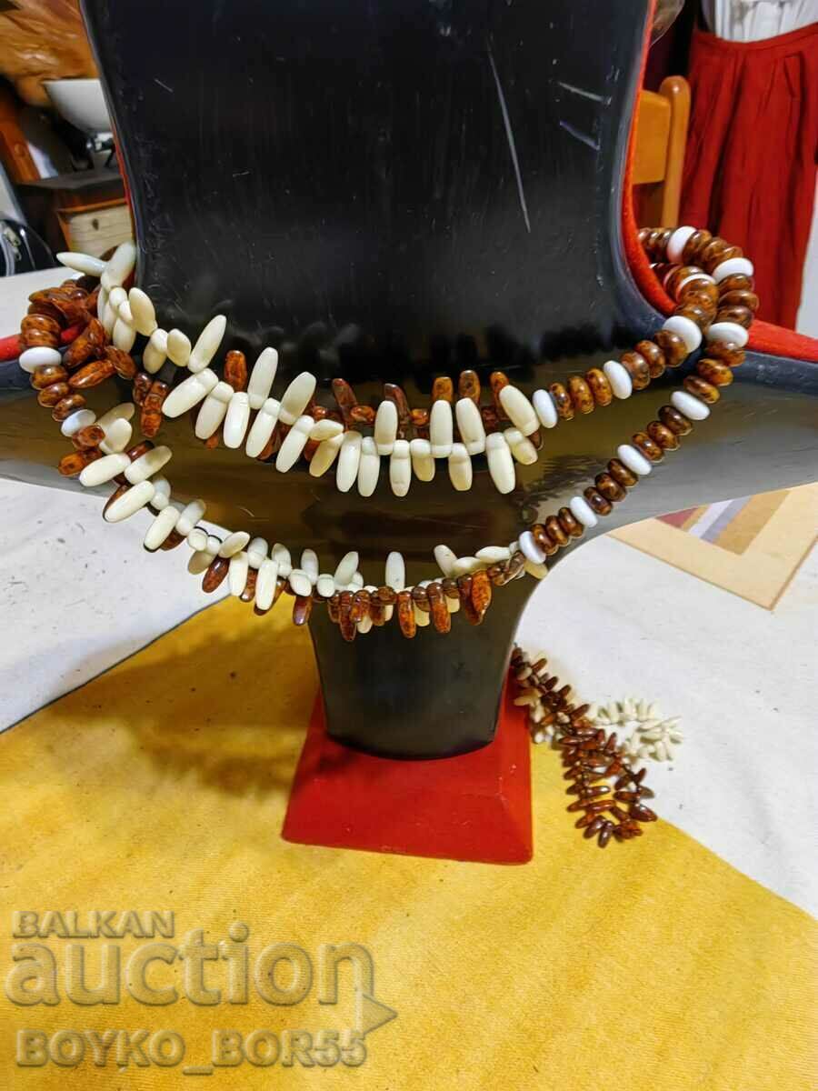 Antique Royal Necklace with Jasper and Ivory 1930s with price 120.00 BGN | € 61.36 Antique Royal Necklace with Jasper and Ivory 1930s with price 120.00 BGN | € 61.36