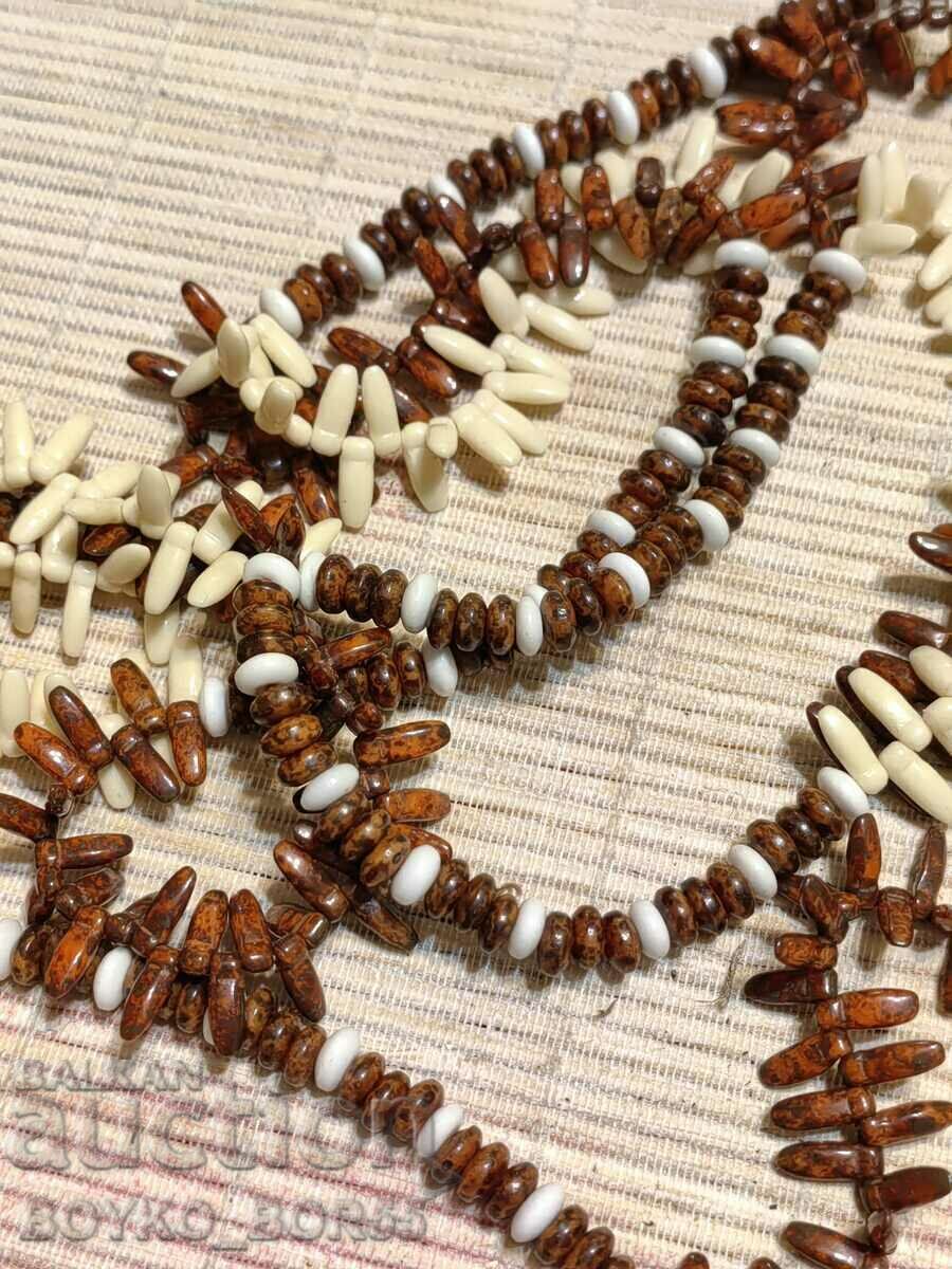 Auction Antique Royal Necklace with Jasper and Ivory 1930s Auction Antique Royal Necklace with Jasper and Ivory 1930s