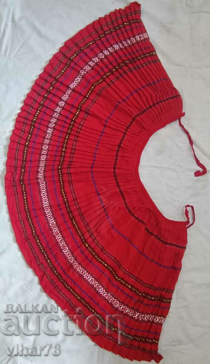 Squealing with price 149.99 BGN | € 76.69 Squealing with price 149.99 BGN | € 76.69