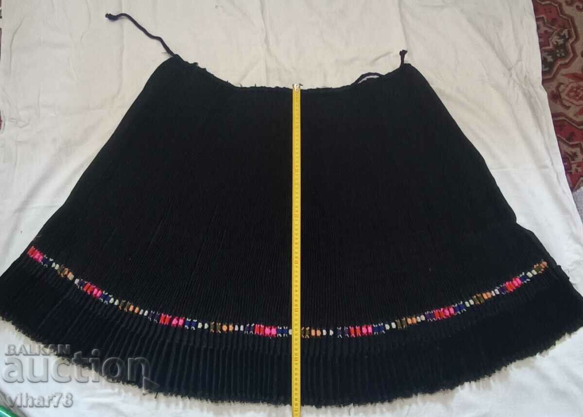 Auction Squealing Auction Squealing