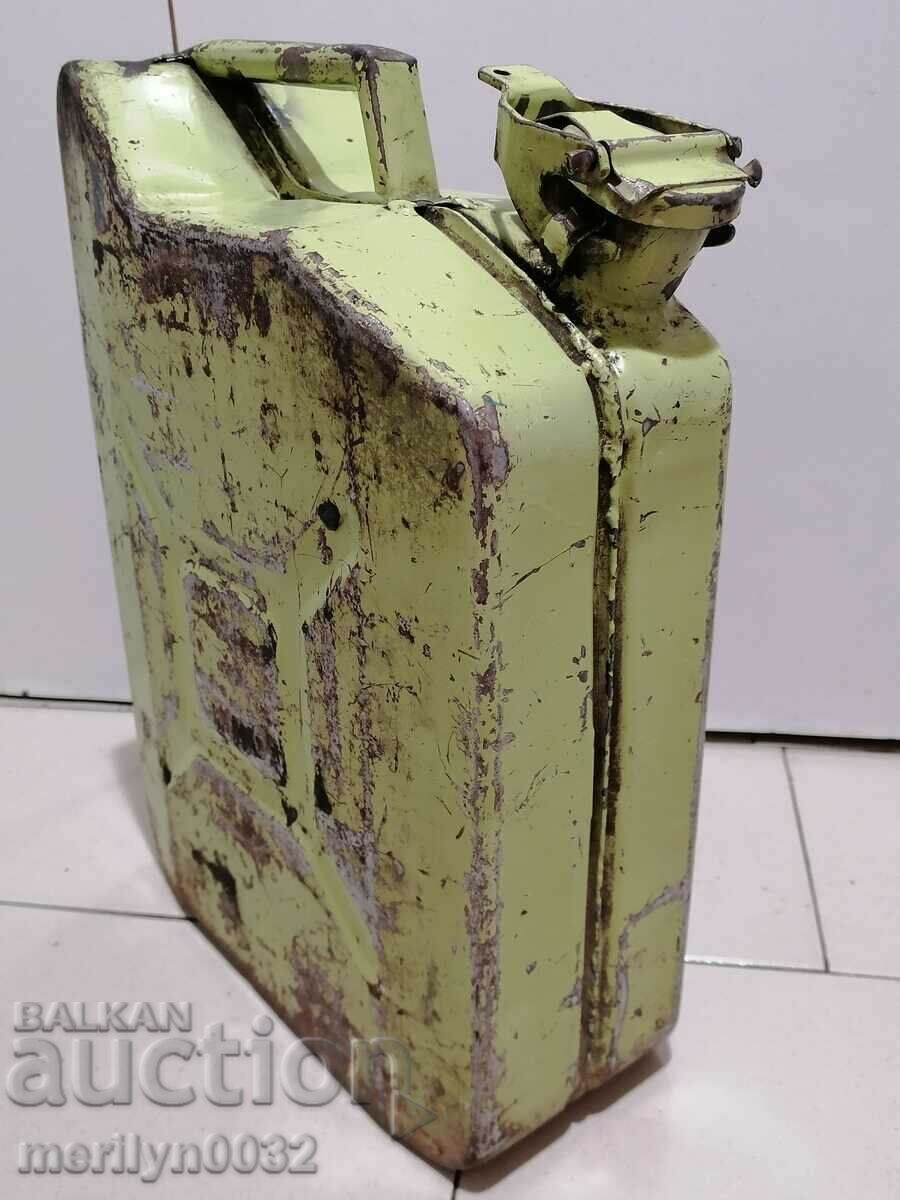 Auction Tube 10 liters for fuel and oil for motorcycles cars Auction Tube 10 liters for fuel and oil for motorcycles cars