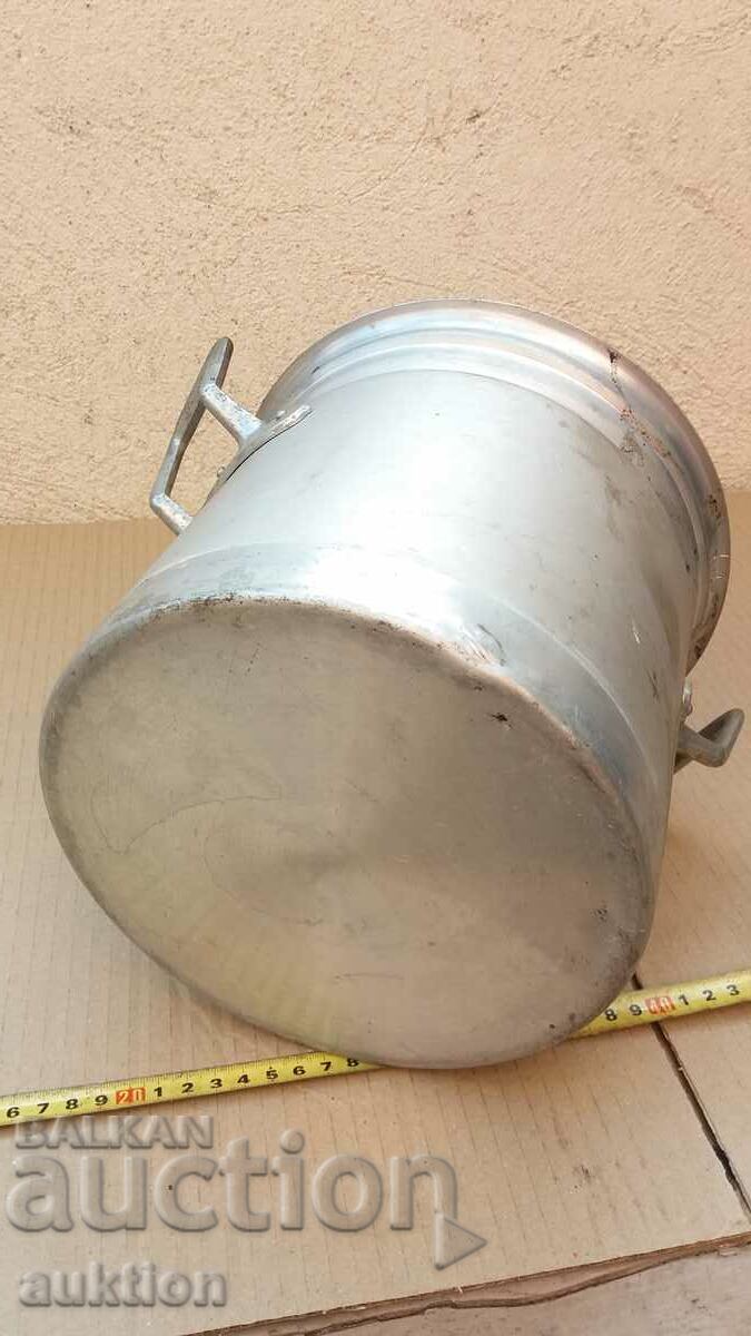 Aluminum cooler - excellent - 7 Aluminum cooler - excellent - 7