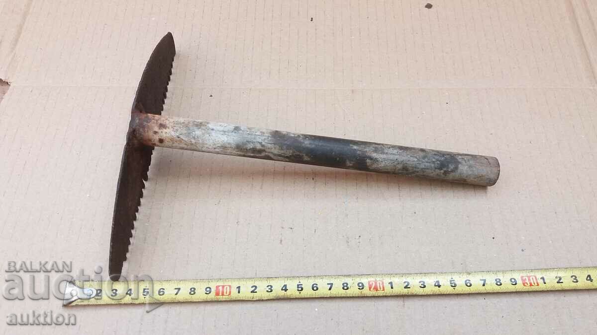 AGRICULTURAL TOOL with price 4.99 BGN | € 2.55 AGRICULTURAL TOOL with price 4.99 BGN | € 2.55