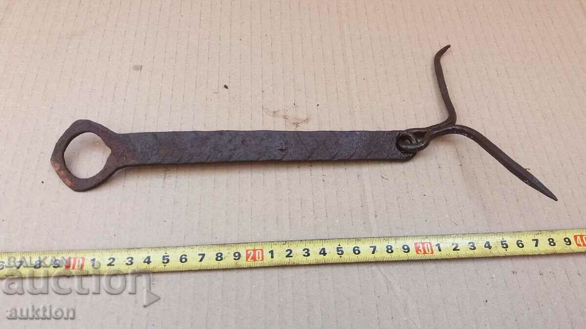 Delivery of revival gate lock - wrought iron Delivery of revival gate lock - wrought iron