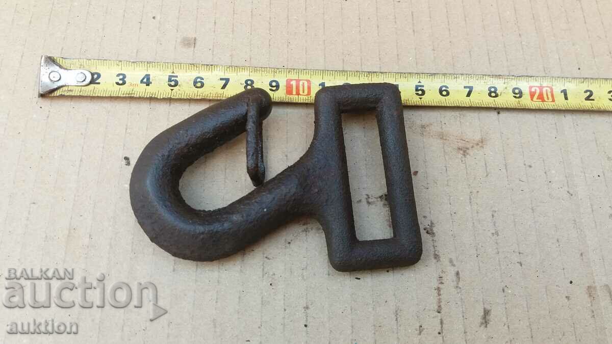 old military lock, buckle with price 3.99 BGN | € 2.04 old military lock, buckle with price 3.99 BGN | € 2.04