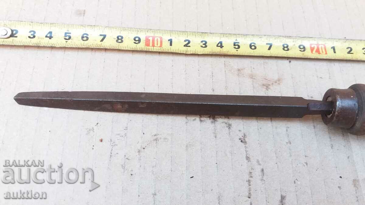 Livrarea fierăstrău vechi, unealtă Livrarea fierăstrău vechi, unealtă