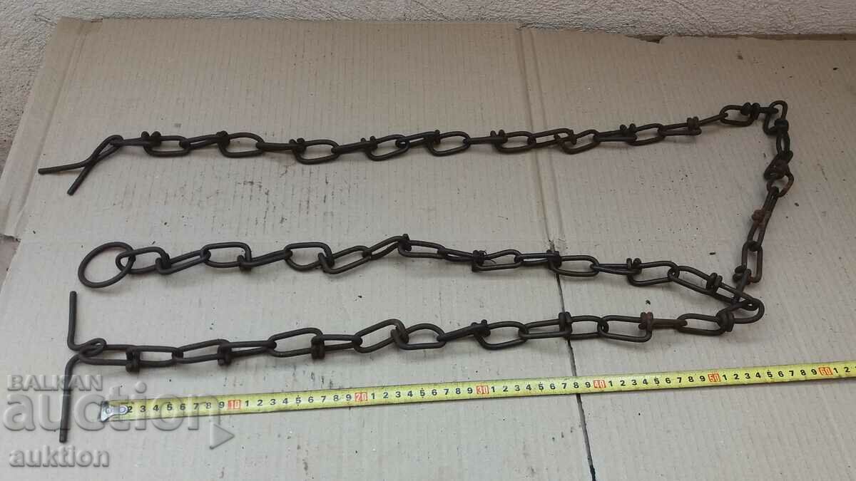 old chain, shackle with price 5.99 BGN | € 3.06 old chain, shackle with price 5.99 BGN | € 3.06