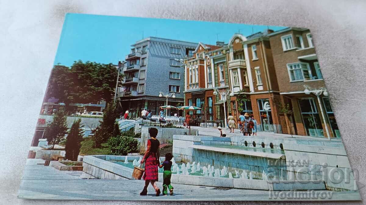 Пощенска картичка Бургас Центърът 1988