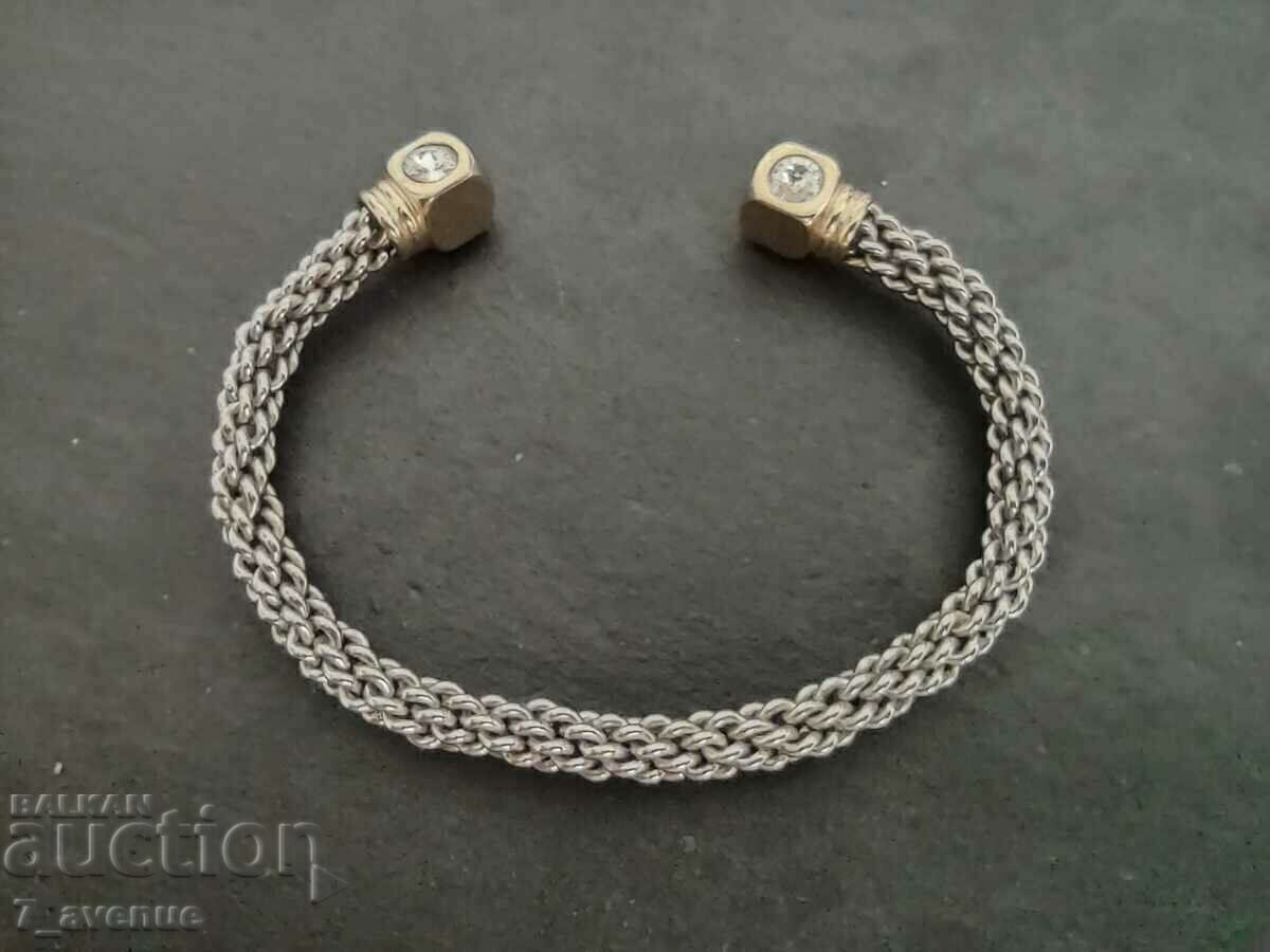 Old bracelet, very beautiful design 05/19/24 with price 99.00 BGN | € 50.62 Old bracelet, very beautiful design 05/19/24 with price 99.00 BGN | € 50.62