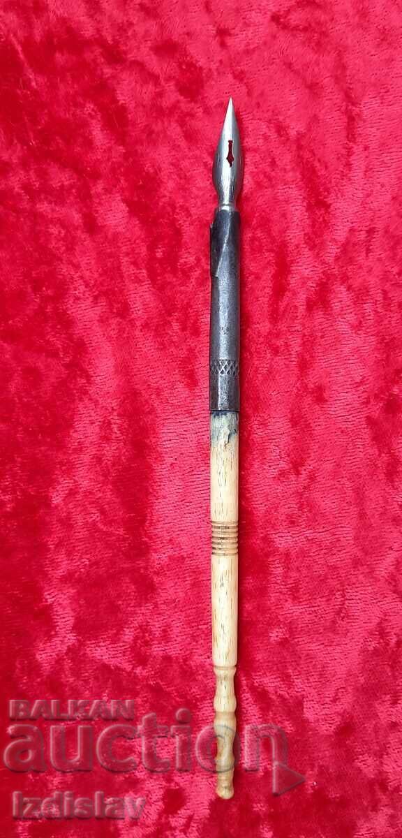 Antique ivory pen Antique ivory pen