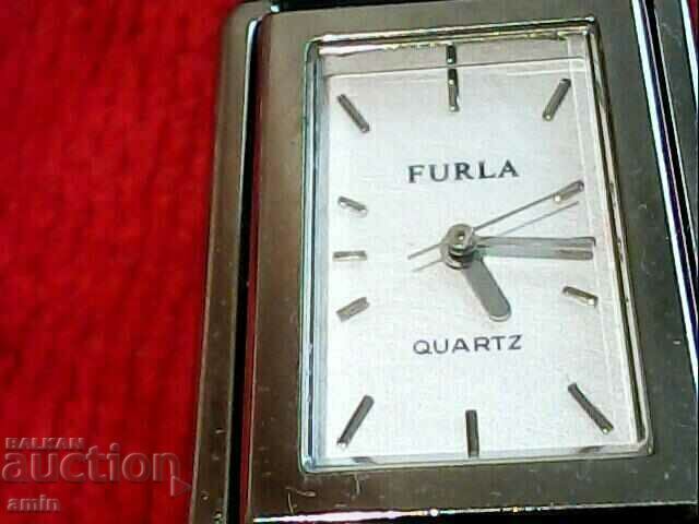 lot ot 3br kрасиви 4асовници с цена 30.00 лв. | € 15.34 lot ot 3br kрасиви 4асовници с цена 30.00 лв. | € 15.34