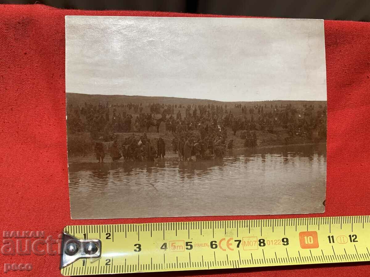 Τραυματισμένοι Τούρκοι στρατιώτες παραδίδουν τον Βαλκανικό Πόλεμο τη Μαρίτσα με τιμή 40.00 BGN | € 20.45 Τραυματισμένοι Τούρκοι στρατιώτες παραδίδουν τον Βαλκανικό Πόλεμο τη Μαρίτσα με τιμή 40.00 BGN | € 20.45