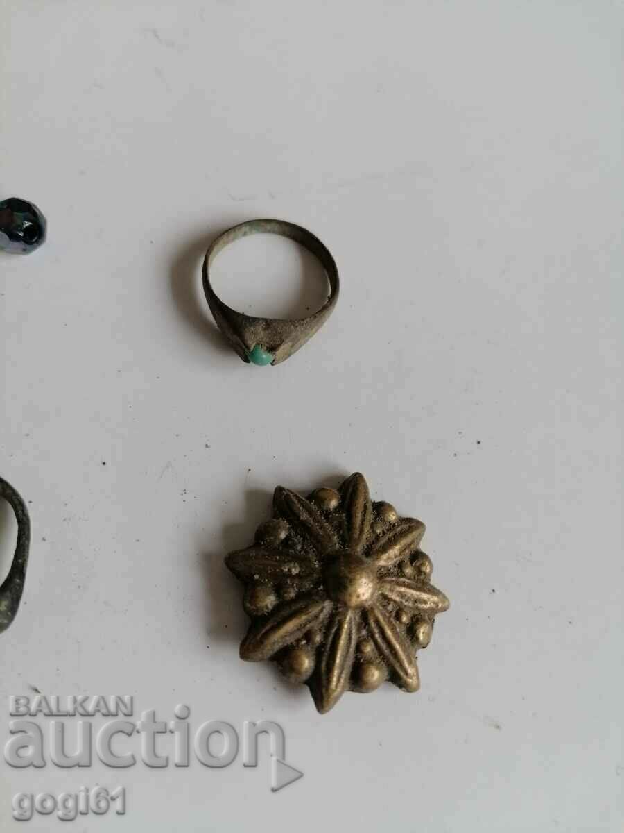 Auction Old fair rings and more Auction Old fair rings and more