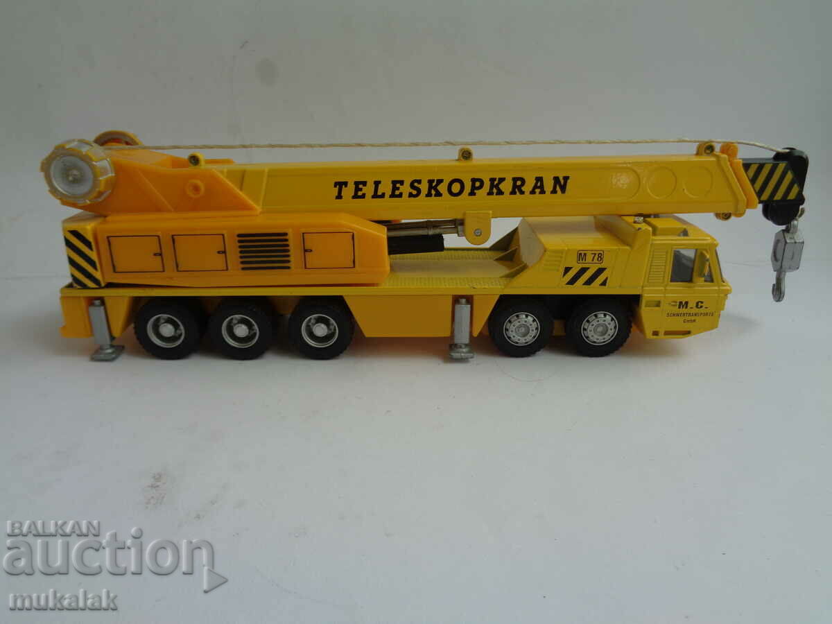 Auction MAISTO TELESKOPKRAN AUTOCRANE TRUCK TROLLEY MODEL Auction MAISTO TELESKOPKRAN AUTOCRANE TRUCK TROLLEY MODEL