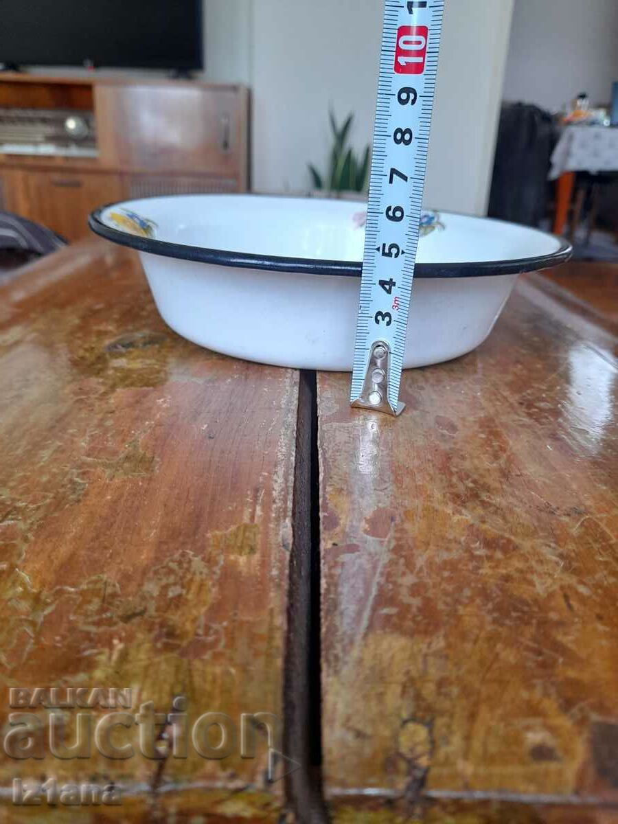 Auction Old enameled bowl, panica Auction Old enameled bowl, panica