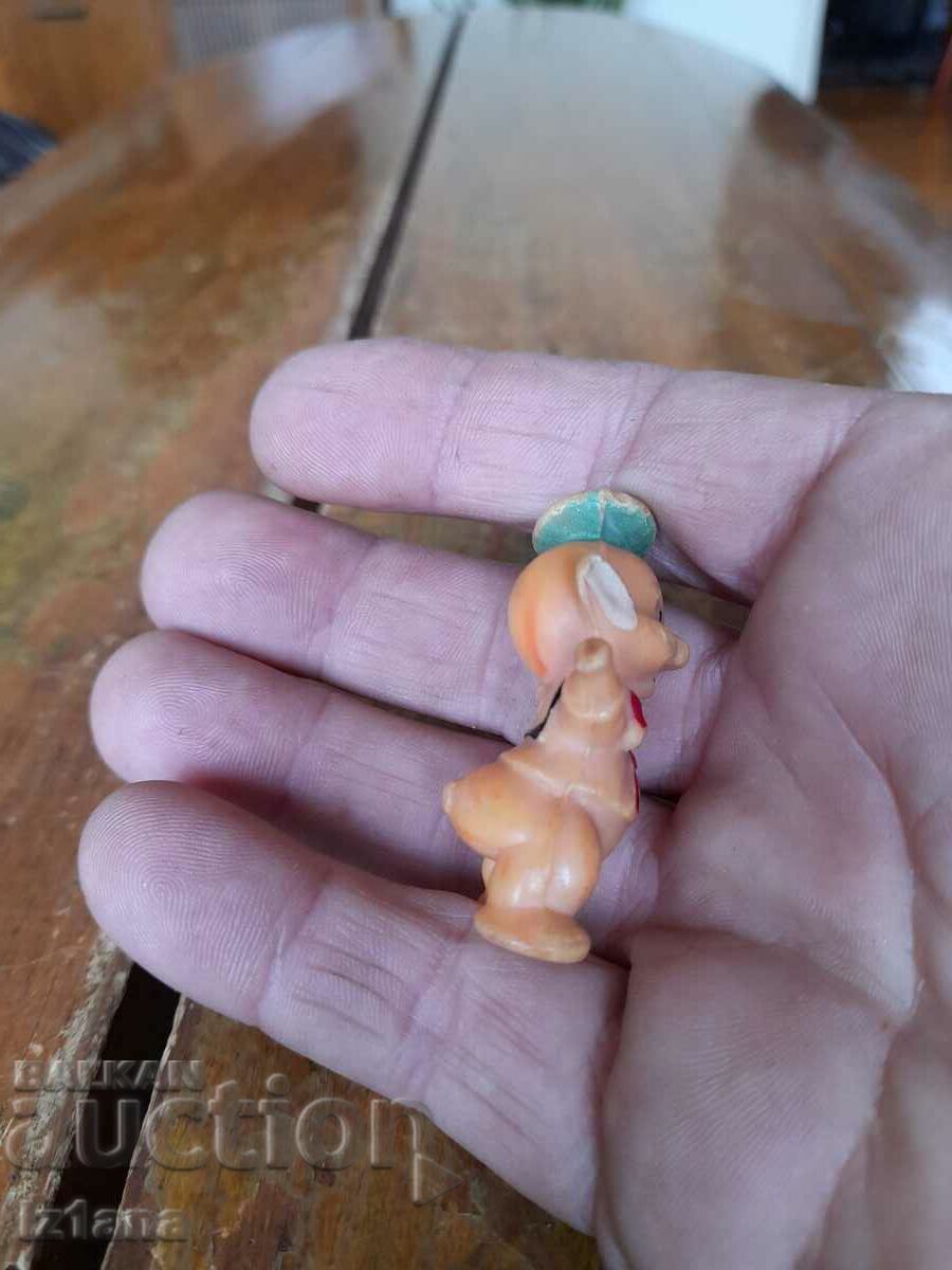 Auction  Old figurine Pig