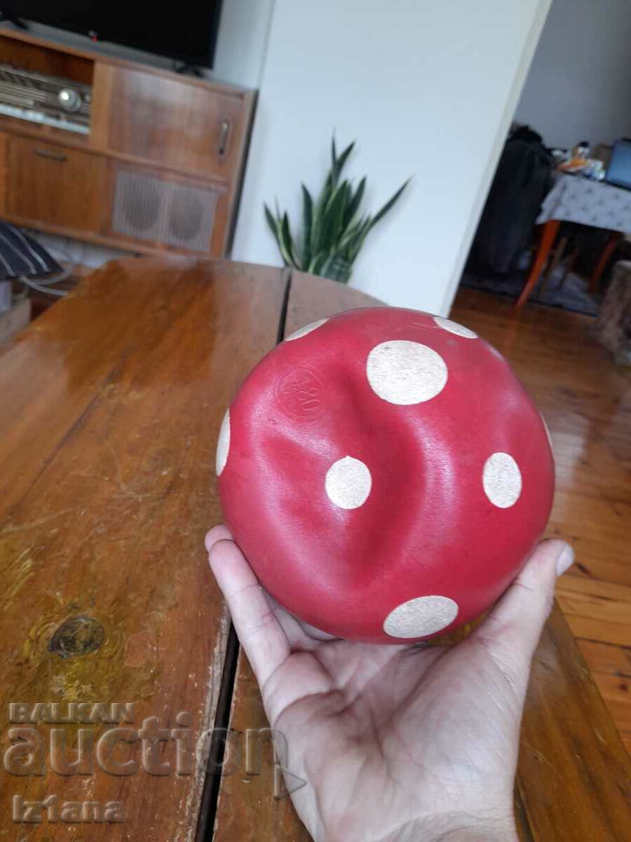 Auction  An old children's ball