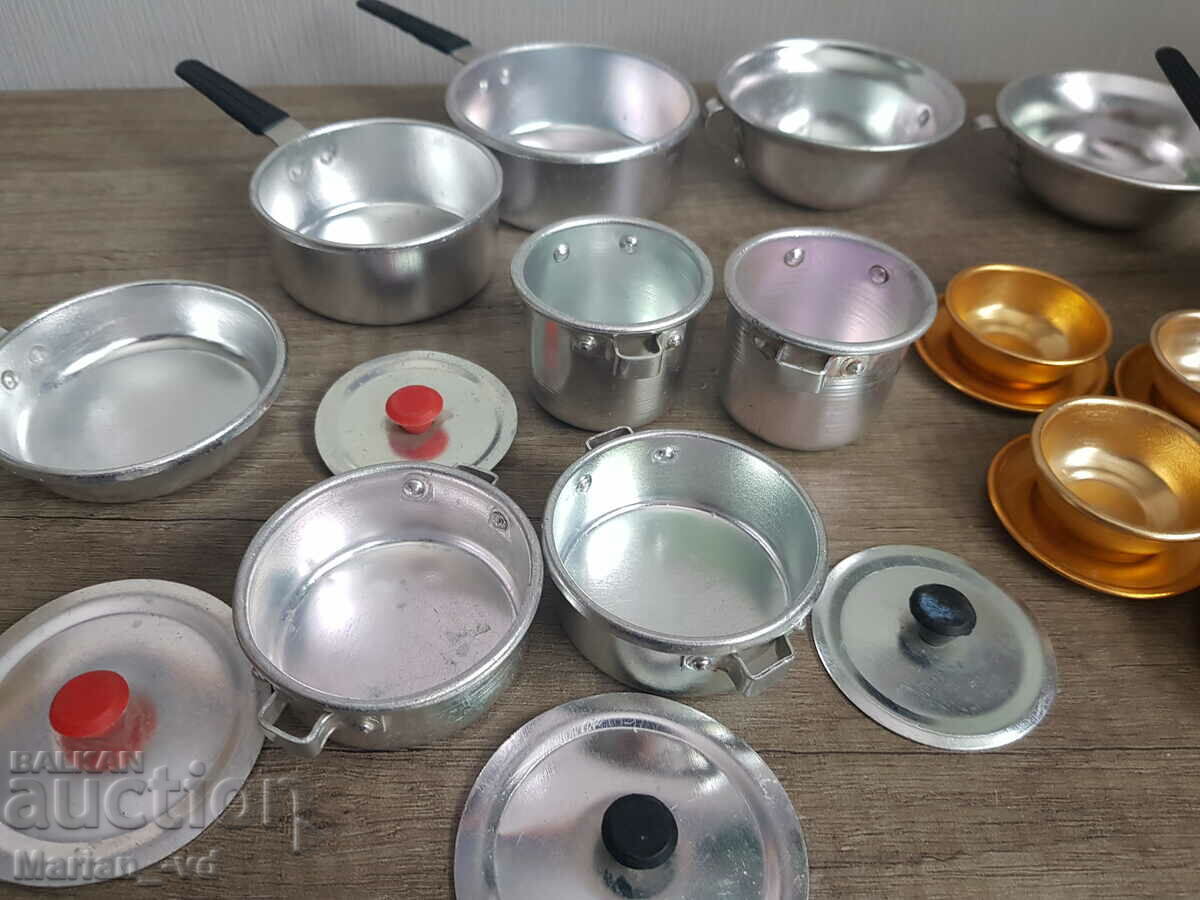 Children's social metal cookware set - 6 Children's social metal cookware set - 6