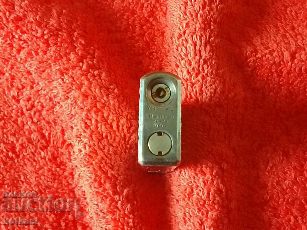 Delivery of Old metal lighter Maruman JAPAN Japan Delivery of Old metal lighter Maruman JAPAN Japan