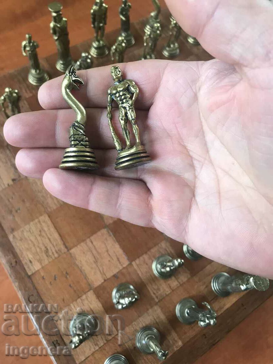 TABĂ DE ȘAH CU PIESE METALICE! - 6 TABĂ DE ȘAH CU PIESE METALICE! - 6
