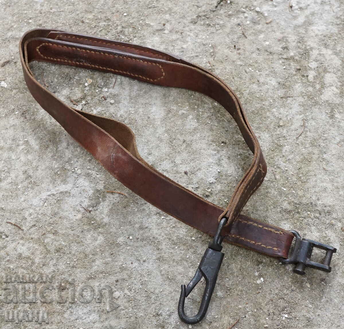 Old leather strap, strap for machine gun rifle