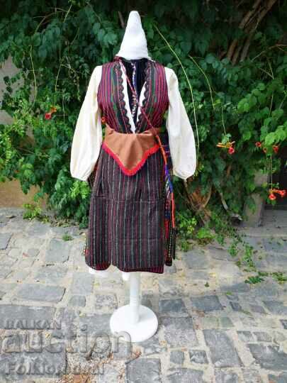 Γυναικεία φορεσιά από τα Μπογόμηλα, σπάνια φορεσιά από το χωριό Μπογόμηλα