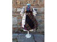 Комплетна народна носија од Овчеполскиот регион, уникат
