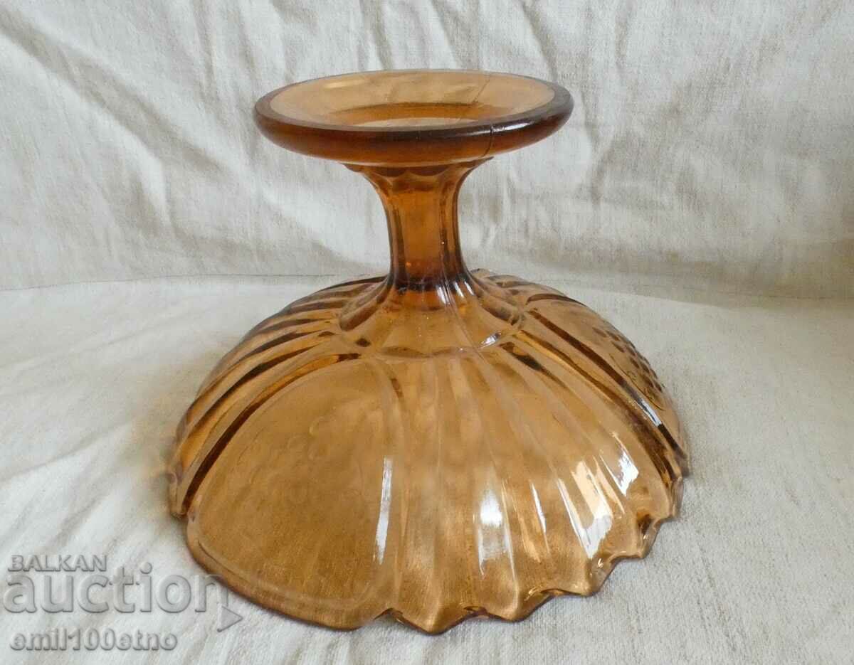 Delivery of Old beautiful colored glass fruit bowl