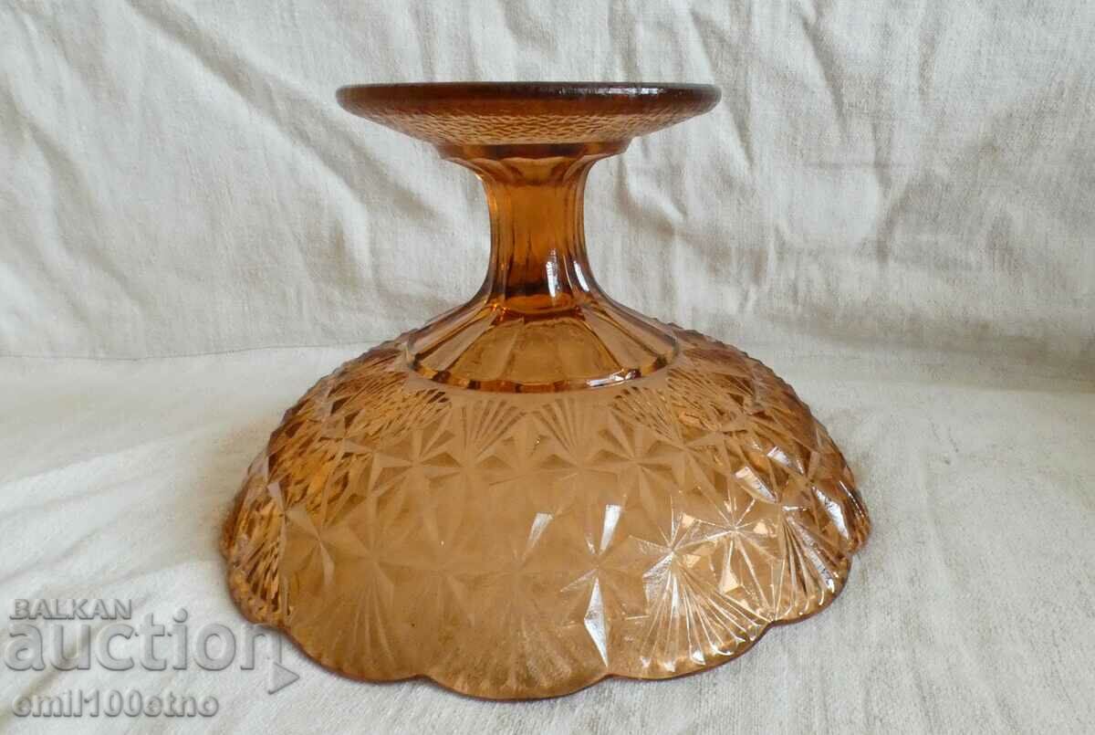 Delivery of Old beautiful colored glass fruit bowl