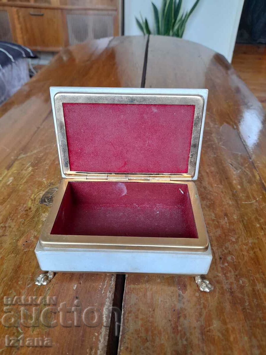 Auction  Old marble jewelry box