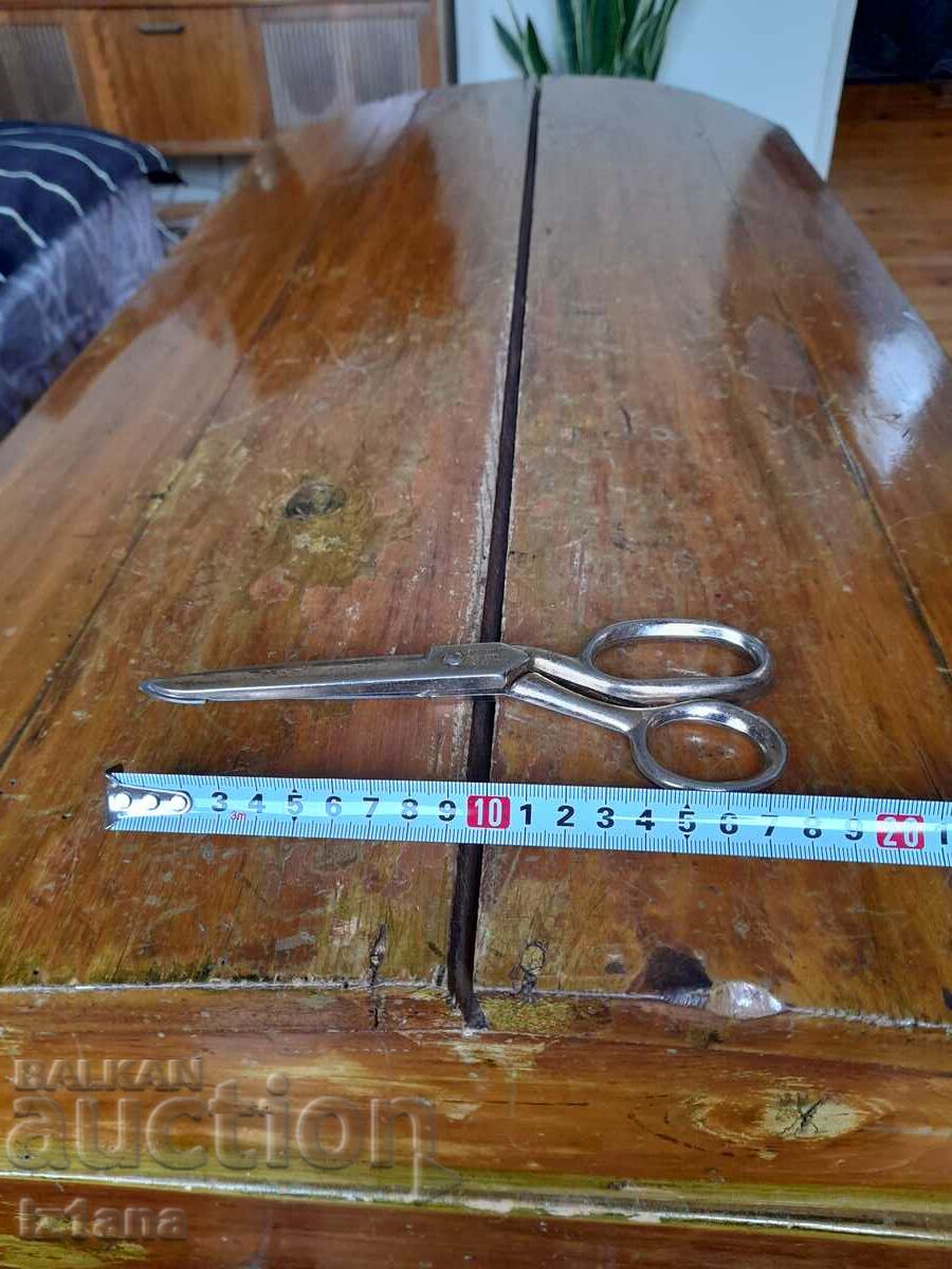 Old scissors, Richards scissors, Golden Age with price 75.00 BGN | € 38.35 Old scissors, Richards scissors, Golden Age with price 75.00 BGN | € 38.35