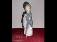 Porcelain figurine LLADRO||Handmade in Spain