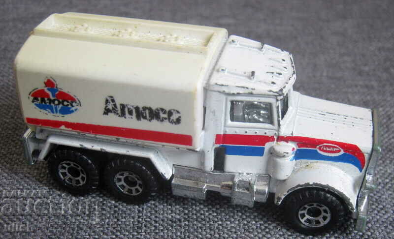 1981 Matchbox Macau Peterbilt Amoco Matchbox with price 20.00 BGN | € 10.23 1981 Matchbox Macau Peterbilt Amoco Matchbox with price 20.00 BGN | € 10.23