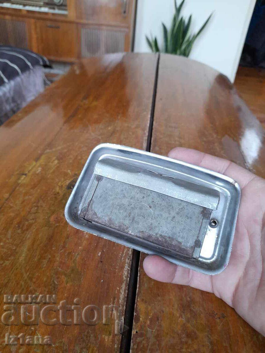 Old car ashtray - 5