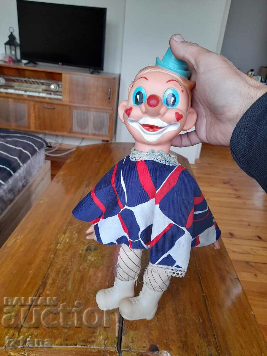 Παλιά κούκλα, κλόουν με τιμή 75.00 BGN | € 38.35 Παλιά κούκλα, κλόουν με τιμή 75.00 BGN | € 38.35