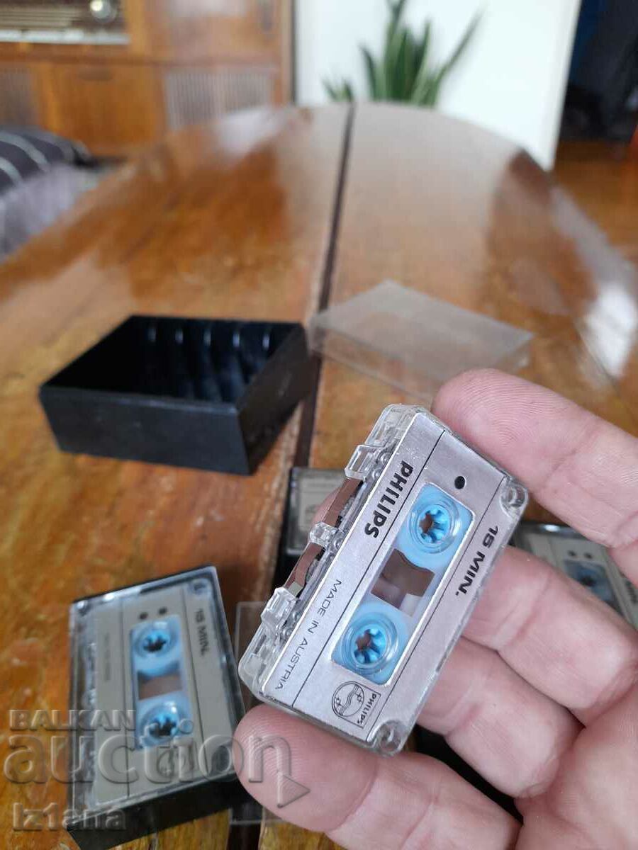 Παλιό κασετόφωνο, κουτί για κασέτες - 7 Παλιό κασετόφωνο, κουτί για κασέτες - 7